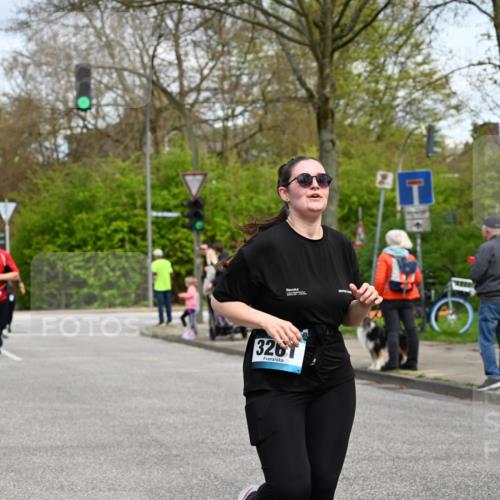 12.04.2026 - 45. Internationalen Wilhelmsburger Insellauf J. Mangold http://msf.ph/oto/9513359 12.04.2026 13:08:43 Ziel 2436, 2045, 3745, 2046, 4102, 5795, 4860, 5313, 5027, 5093, 5020, 4265, 3035, 5305, 4757, 4039, 4901, 5746, 2560, 5229, 2077, 2923, 4652, 2260, 3261, 5324, 3406, 3359, 2981, 5712, 3791, 4453, 4204, 4611, 2440, 2011, 5783, 4973, 4771, 5586, 5596, 4777 meine-sportfotos.de