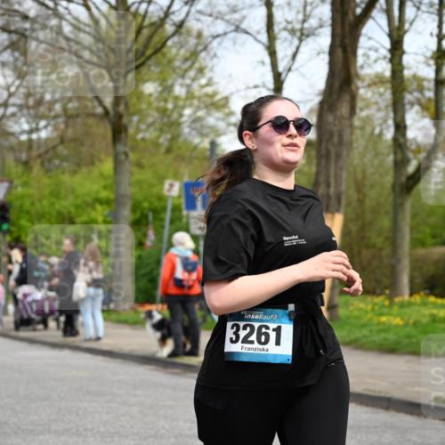 12.04.2026 - 45. Internationalen Wilhelmsburger Insellauf J. Mangold http://msf.ph/oto/9513366 12.04.2026 13:08:44 Ziel 2045, 3745, 2046, 4102, 5795, 4860, 5313, 5027, 5093, 5020, 4265, 3035, 5305, 4757, 4039, 4901, 5746, 2560, 5229, 2077, 2923, 4652, 2260, 3261, 5324, 3406, 3359, 2981, 5712, 3791, 4453, 4204, 4611, 2440, 2011, 2011, 5783, 4973, 4771, 5586, 5596, 4777 meine-sportfotos.de