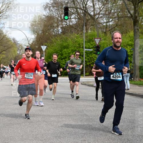 12.04.2026 - 45. Internationalen Wilhelmsburger Insellauf J. Mangold http://msf.ph/oto/9513384 12.04.2026 13:08:48 Ziel 5795, 4860, 5313, 5027, 5093, 5020, 4265, 3035, 5305, 4757, 4039, 4901, 5746, 2560, 5229, 2077, 2923, 4652, 2260, 3261, 5324, 3261, 5324, 3406, 3359, 2981, 5712, 3791, 4453, 4204, 4611, 2440, 2011, 5783, 5783, 4973, 4771, 5586, 5596, 4777, 5641, 5631, 4318, 4911, 4857 meine-sportfotos.de