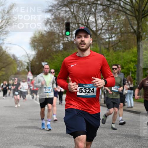 12.04.2026 - 45. Internationalen Wilhelmsburger Insellauf J. Mangold http://msf.ph/oto/9513398 12.04.2026 13:08:50 Ziel 4860, 5313, 5027, 5093, 5020, 4265, 3035, 5305, 4757, 4039, 4901, 5746, 2560, 5229, 2077, 2923, 4652, 2260, 3261, 5324, 3406, 3359, 2981, 5712, 3791, 5712, 3791, 4453, 4204, 4611, 2440, 2011, 5783, 4973, 4771, 5586, 5596, 4777, 5641, 5631, 4318, 4911, 4857, 3076, 5682 meine-sportfotos.de
