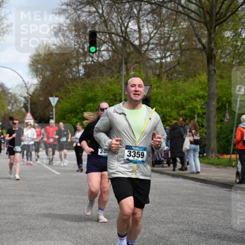 12.04.2026 - 45. Internationalen Wilhelmsburger Insellauf J. Mangold http://msf.ph/oto/9513412 12.04.2026 13:08:52 Ziel 5027, 5093, 5020, 4265, 3035, 5305, 4757, 4039, 4901, 5746, 2560, 5229, 2077, 2923, 4652, 2260, 3261, 5324, 3406, 3359, 2981, 5712, 3791, 4453, 4204, 4611, 2440, 2011, 5783, 4973, 4771, 5586, 5596, 5586, 5596, 4777, 5641, 5631, 4318, 4911, 4857, 3076, 5682, 5611 meine-sportfotos.de