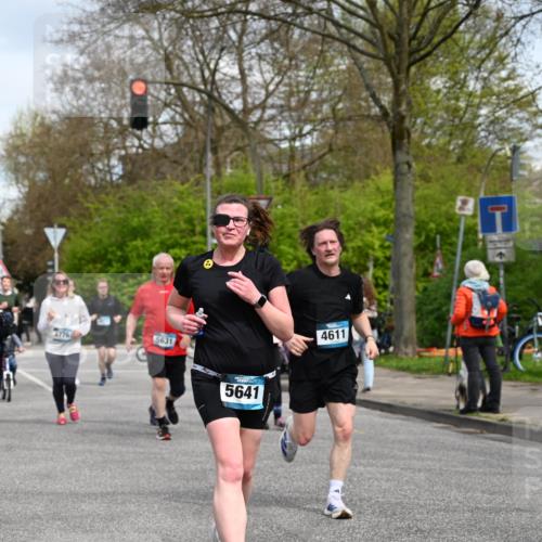 12.04.2026 - 45. Internationalen Wilhelmsburger Insellauf J. Mangold http://msf.ph/oto/9513441 12.04.2026 13:08:57 Ziel 3035, 5305, 4757, 4039, 4901, 5746, 2560, 5229, 2077, 2923, 4652, 2260, 3261, 5324, 3406, 3359, 2981, 5712, 3791, 4453, 4204, 4611, 2440, 2011, 5783, 4973, 4771, 5586, 5596, 4777, 5641, 5641, 5631, 4318, 4911, 4857, 3076, 5682, 5611, 5108, 4288, 5190, 3121, 2337 meine-sportfotos.de