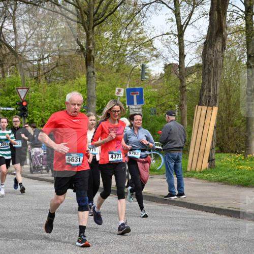 12.04.2026 - 45. Internationalen Wilhelmsburger Insellauf J. Mangold http://msf.ph/oto/9513465 12.04.2026 13:09:00 Ziel 4901, 5746, 2560, 5229, 2077, 2923, 4652, 2260, 3261, 5324, 3406, 3359, 2981, 5712, 3791, 4453, 4204, 4611, 2440, 2011, 5783, 5783, 4973, 4771, 5586, 5596, 4777, 5641, 5631, 4318, 4911, 4857, 4857, 3076, 5682, 5611, 5108, 4288, 5190, 3121, 2337, 3056, 2688, 4776, 2689 meine-sportfotos.de