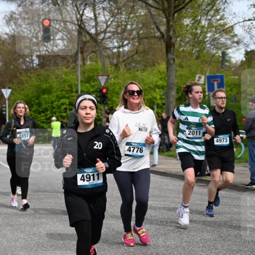 12.04.2026 - 45. Internationalen Wilhelmsburger Insellauf J. Mangold http://msf.ph/oto/9513482 12.04.2026 13:09:02 Ziel 4901, 5746, 2560, 5229, 2077, 2923, 4652, 2260, 3261, 5324, 3406, 3359, 2981, 5712, 3791, 4453, 4204, 4611, 2440, 2011, 5783, 4973, 4771, 5586, 5596, 4777, 5641, 5631, 4318, 4911, 4857, 3076, 5682, 3076, 5682, 5611, 5108, 4288, 5190, 3121, 2337, 3056, 2688, 4776, 2689, 5095, 3571 meine-sportfotos.de