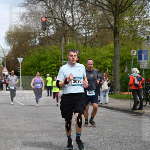 12.04.2026 - 45. Internationalen Wilhelmsburger Insellauf J. Mangold http://msf.ph/oto/9513508 12.04.2026 13:09:14 Ziel 3406, 3359, 2981, 5712, 3791, 4453, 4204, 4611, 2440, 2011, 5783, 4973, 4771, 5586, 5596, 4777, 5641, 5631, 4318, 4911, 4857, 3076, 5682, 3076, 5682, 5611, 5108, 4288, 5190, 3121, 2337, 3056, 2688, 4776, 2689, 5095, 3571, 3571, 5760, 3019, 3440, 5761, 4335, 3807, 4794 meine-sportfotos.de