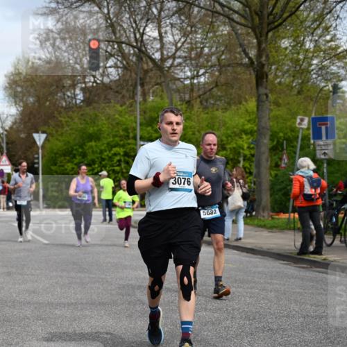 12.04.2026 - 45. Internationalen Wilhelmsburger Insellauf J. Mangold http://msf.ph/oto/9513509 12.04.2026 13:09:14 Ziel 3406, 3359, 2981, 5712, 3791, 4453, 4204, 4611, 2440, 2011, 5783, 4973, 4771, 5586, 5596, 4777, 5641, 5631, 4318, 4911, 4857, 3076, 5682, 3076, 5682, 5611, 5108, 4288, 5190, 3121, 2337, 3056, 2688, 4776, 2689, 5095, 3571, 3571, 5760, 3019, 3440, 5761, 4335, 3807, 4794 meine-sportfotos.de