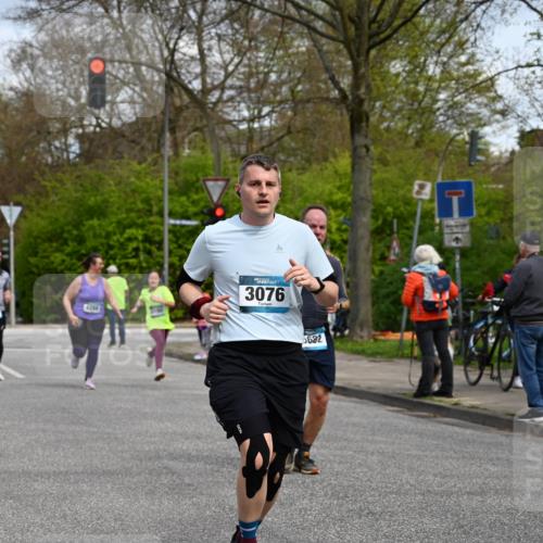 12.04.2026 - 45. Internationalen Wilhelmsburger Insellauf J. Mangold http://msf.ph/oto/9513512 12.04.2026 13:09:14 Ziel 3406, 3359, 2981, 5712, 3791, 4453, 4204, 4611, 2440, 2011, 5783, 4973, 4771, 5586, 5596, 4777, 5641, 5631, 4318, 4911, 4857, 3076, 5682, 3076, 5682, 5611, 5108, 4288, 5190, 3121, 2337, 3056, 2688, 4776, 2689, 5095, 3571, 3571, 5760, 3019, 3440, 5761, 4335, 3807, 4794 meine-sportfotos.de