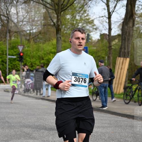 12.04.2026 - 45. Internationalen Wilhelmsburger Insellauf J. Mangold http://msf.ph/oto/9513519 12.04.2026 13:09:14 Ziel 3406, 3359, 2981, 5712, 3791, 4453, 4204, 4611, 2440, 2011, 5783, 4973, 4771, 5586, 5596, 4777, 5641, 5631, 4318, 4911, 4857, 3076, 5682, 3076, 5682, 5611, 5108, 4288, 5190, 3121, 2337, 3056, 2688, 4776, 2689, 5095, 3571, 3571, 5760, 3019, 3440, 5761, 4335, 3807, 4794 meine-sportfotos.de