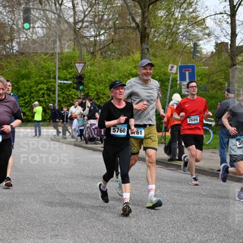 12.04.2026 - 45. Internationalen Wilhelmsburger Insellauf J. Mangold http://msf.ph/oto/9513618 12.04.2026 13:09:28 Ziel 4771, 5586, 5596, 4777, 5641, 5631, 4318, 4911, 4857, 3076, 5682, 5611, 5108, 4288, 5190, 3121, 2337, 3056, 2688, 4776, 2689, 5095, 3571, 5760, 3019, 3440, 5760, 3019, 3440, 5761, 4335, 3807, 4794, 2687, 5090, 5256, 5256, 4419, 5454, 5624, 5005, 3557, 3729, 3890, 5282, 2072, 5130 meine-sportfotos.de