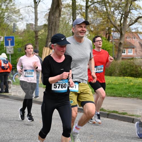12.04.2026 - 45. Internationalen Wilhelmsburger Insellauf J. Mangold http://msf.ph/oto/9513633 12.04.2026 13:09:30 Ziel 4777, 5641, 5631, 4318, 4911, 4857, 3076, 5682, 5611, 5108, 4288, 5190, 3121, 2337, 3056, 2688, 4776, 2689, 5095, 3571, 5760, 3019, 3440, 5761, 4335, 4335, 3807, 4794, 2687, 5090, 5256, 4419, 5454, 5624, 5005, 5624, 5005, 3557, 3729, 3890, 5282, 2072, 5130, 3004, 2103, 5089, 2001, 4116 meine-sportfotos.de