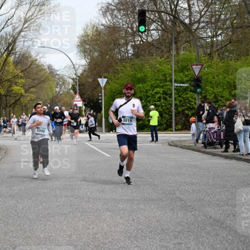 12.04.2026 - 45. Internationalen Wilhelmsburger Insellauf J. Mangold http://msf.ph/oto/9513638 12.04.2026 13:09:31 Ziel 5641, 5631, 4318, 4911, 4857, 3076, 5682, 5611, 5108, 4288, 5190, 3121, 2337, 3056, 2688, 4776, 2689, 5095, 3571, 5760, 3019, 3440, 5761, 4335, 3807, 4794, 2687, 5090, 5256, 4419, 5454, 5624, 5005, 3557, 3729, 3890, 5282, 2072, 5130, 3004, 2103, 5089, 2001, 4116 meine-sportfotos.de