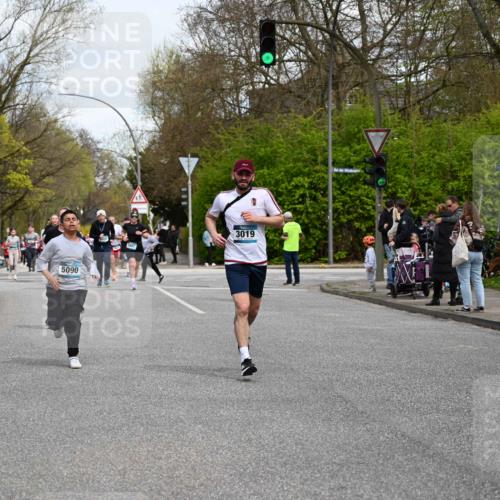 12.04.2026 - 45. Internationalen Wilhelmsburger Insellauf J. Mangold http://msf.ph/oto/9513640 12.04.2026 13:09:32 Ziel 5641, 5631, 4318, 4911, 4857, 3076, 5682, 5611, 5108, 4288, 5190, 3121, 2337, 3056, 2688, 4776, 2689, 5095, 3571, 5760, 3019, 3440, 5761, 4335, 3807, 4794, 2687, 5090, 5256, 4419, 5454, 5624, 5005, 3557, 3557, 3729, 3890, 5282, 2072, 5130, 3004, 2103, 5089, 2001, 4116, 2743 meine-sportfotos.de