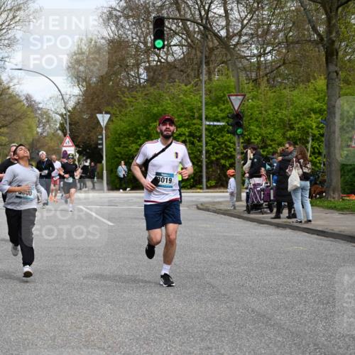 12.04.2026 - 45. Internationalen Wilhelmsburger Insellauf J. Mangold http://msf.ph/oto/9513646 12.04.2026 13:09:32 Ziel 5641, 5631, 4318, 4911, 4857, 3076, 5682, 5611, 5108, 4288, 5190, 3121, 2337, 3056, 2688, 4776, 2689, 5095, 3571, 5760, 3019, 3440, 5761, 4335, 3807, 4794, 2687, 5090, 5256, 4419, 5454, 5624, 5005, 3557, 3557, 3729, 3890, 5282, 2072, 5130, 3004, 2103, 5089, 2001, 4116, 2743 meine-sportfotos.de