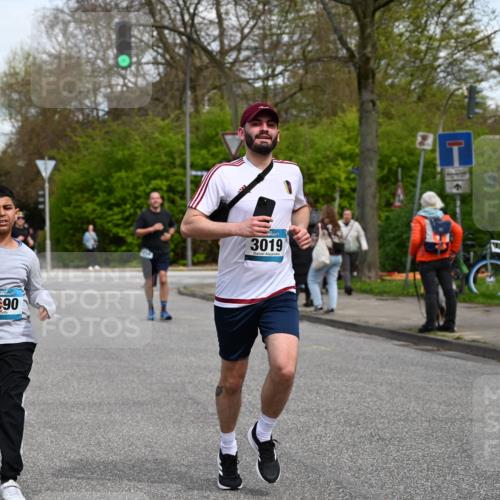 12.04.2026 - 45. Internationalen Wilhelmsburger Insellauf J. Mangold http://msf.ph/oto/9513654 12.04.2026 13:09:33 Ziel 5641, 5631, 4318, 4911, 4857, 3076, 5682, 5611, 5108, 4288, 5190, 3121, 2337, 3056, 2688, 4776, 2689, 5095, 3571, 5760, 3019, 3440, 5761, 4335, 3807, 4794, 2687, 5090, 5256, 4419, 5454, 5624, 5005, 3557, 3729, 3729, 3890, 5282, 2072, 5130, 3004, 2103, 5089, 2001, 4116, 2743, 3673, 4961, 3919, 3793 meine-sportfotos.de