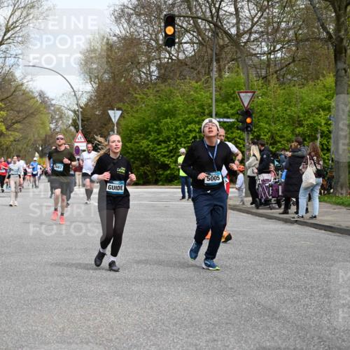 12.04.2026 - 45. Internationalen Wilhelmsburger Insellauf J. Mangold http://msf.ph/oto/9513685 12.04.2026 13:09:39 Ziel 3076, 5682, 5611, 5108, 4288, 5190, 3121, 2337, 3056, 2688, 4776, 2689, 5095, 3571, 5760, 3019, 3440, 5761, 4335, 3807, 4794, 2687, 5090, 2687, 5090, 5256, 4419, 5454, 5624, 5005, 3557, 3729, 3890, 5282, 2072, 2072, 5130, 3004, 2103, 5089, 2001, 4116, 2743, 3673, 4961, 3919, 3793, 3549, 5646, 5287, 4910, 4278, 4935 meine-sportfotos.de