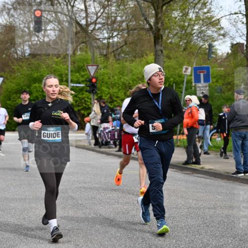 12.04.2026 - 45. Internationalen Wilhelmsburger Insellauf J. Mangold http://msf.ph/oto/9513694 12.04.2026 13:09:41 Ziel 5611, 5108, 4288, 5190, 3121, 2337, 3056, 2688, 4776, 2689, 5095, 3571, 5760, 3019, 3440, 5761, 4335, 3807, 4794, 2687, 5090, 5256, 4419, 5454, 4419, 5454, 5624, 5005, 3557, 3729, 3890, 5282, 2072, 5130, 3004, 2103, 5089, 2001, 4116, 3004, 2103, 5089, 2001, 4116, 2743, 3673, 4961, 3919, 3793, 3549, 5646, 5287, 4910, 4278, 4935, 2129, 2982, 2121 meine-sportfotos.de