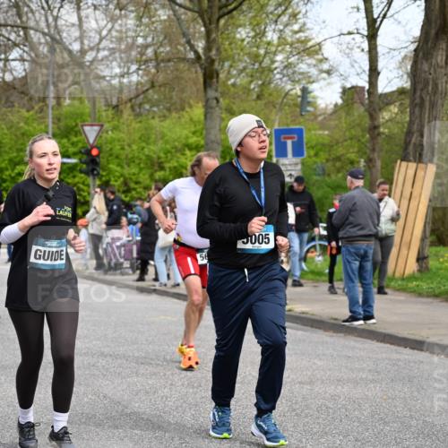 12.04.2026 - 45. Internationalen Wilhelmsburger Insellauf J. Mangold http://msf.ph/oto/9513697 12.04.2026 13:09:41 Ziel 5611, 5108, 4288, 5190, 3121, 2337, 3056, 2688, 4776, 2689, 5095, 3571, 5760, 3019, 3440, 5761, 4335, 3807, 4794, 2687, 5090, 5256, 4419, 5454, 4419, 5454, 5624, 5005, 3557, 3729, 3890, 5282, 2072, 5130, 3004, 2103, 5089, 2001, 4116, 3004, 2103, 5089, 2001, 4116, 2743, 3673, 4961, 3919, 3793, 3549, 5646, 5287, 4910, 4278, 4935, 2129, 2982, 2121 meine-sportfotos.de