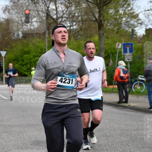 12.04.2026 - 45. Internationalen Wilhelmsburger Insellauf J. Mangold http://msf.ph/oto/9513736 12.04.2026 13:09:46 Ziel 2337, 3056, 2688, 4776, 2689, 5095, 3571, 5760, 3019, 3440, 5761, 4335, 3807, 4794, 2687, 5090, 5256, 4419, 5454, 5624, 5005, 3557, 3729, 3890, 5282, 2072, 5130, 3004, 2103, 5089, 2001, 4116, 2743, 3673, 4961, 3919, 3793, 3549, 3549, 5646, 5287, 4910, 4278, 4935, 2129, 2982, 2121, 2289, 4250 meine-sportfotos.de