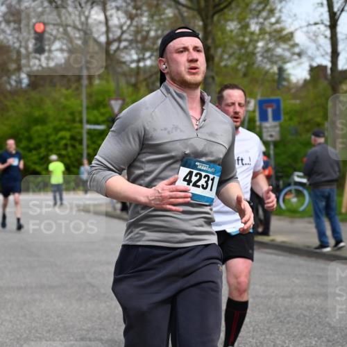 12.04.2026 - 45. Internationalen Wilhelmsburger Insellauf J. Mangold http://msf.ph/oto/9513739 12.04.2026 13:09:46 Ziel 2337, 3056, 2688, 4776, 2689, 5095, 3571, 5760, 3019, 3440, 5761, 4335, 3807, 4794, 2687, 5090, 5256, 4419, 5454, 5624, 5005, 3557, 3729, 3890, 5282, 2072, 5130, 3004, 2103, 5089, 2001, 4116, 2743, 3673, 4961, 3919, 3793, 3549, 3549, 5646, 5287, 4910, 4278, 4935, 2129, 2982, 2121, 2289, 4250 meine-sportfotos.de