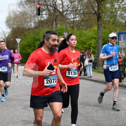 12.04.2026 - 45. Internationalen Wilhelmsburger Insellauf J. Mangold http://msf.ph/oto/9513785 12.04.2026 13:09:54 Ziel 5761, 4335, 3807, 4794, 2687, 5090, 5256, 4419, 5454, 5624, 5005, 3557, 3729, 3890, 5282, 2072, 5130, 3004, 2103, 5089, 2001, 4116, 2743, 3673, 4961, 3919, 3793, 3549, 5646, 5287, 4910, 4278, 4935, 2129, 2982, 2121, 2289, 4250, 5612, 3338, 5704, 4578, 4579, 4356, 3445, 3446 meine-sportfotos.de