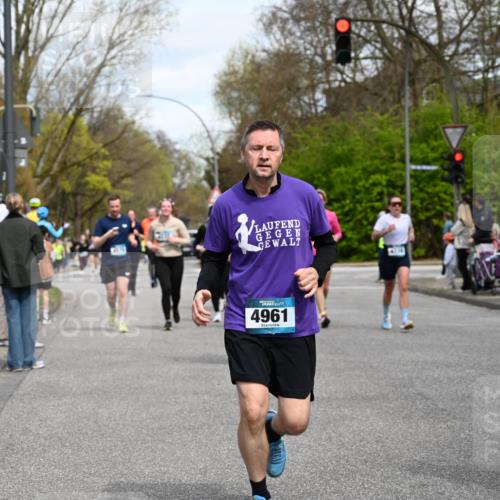 12.04.2026 - 45. Internationalen Wilhelmsburger Insellauf J. Mangold http://msf.ph/oto/9513796 12.04.2026 13:09:56 Ziel 3807, 4794, 2687, 5090, 5256, 4419, 5454, 5624, 5005, 3557, 3729, 3890, 5282, 2072, 5130, 3004, 2103, 5089, 2001, 4116, 2743, 2743, 3673, 4961, 3919, 3793, 3549, 5646, 5287, 4910, 4278, 4935, 2129, 2982, 2121, 2289, 4250, 5612, 3338, 5704, 4578, 4579, 4356, 3445, 3446, 4562, 3654, 3269, 4552, 3285, 3288 meine-sportfotos.de