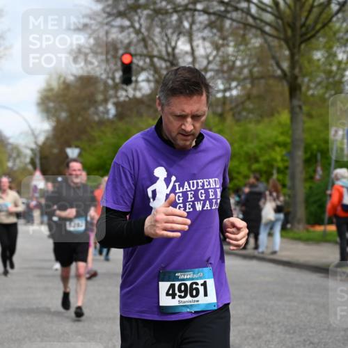 12.04.2026 - 45. Internationalen Wilhelmsburger Insellauf J. Mangold http://msf.ph/oto/9513806 12.04.2026 13:09:57 Ziel 3807, 4794, 2687, 5090, 5256, 4419, 5454, 5624, 5005, 3557, 3729, 3890, 5282, 2072, 5130, 3004, 2103, 5089, 2001, 4116, 2743, 3673, 4961, 3919, 3793, 3673, 4961, 3919, 3793, 3549, 5646, 5287, 4910, 4278, 4935, 2129, 2982, 2121, 2289, 2289, 4250, 5612, 3338, 5704, 4578, 4579, 4356, 3445, 3446, 4562, 3654, 3269, 4552, 3285, 3288 meine-sportfotos.de