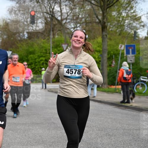 12.04.2026 - 45. Internationalen Wilhelmsburger Insellauf J. Mangold http://msf.ph/oto/9513853 12.04.2026 13:10:03 Ziel 2687, 5090, 5256, 4419, 5454, 5624, 5005, 3557, 3729, 3890, 5282, 2072, 5130, 3004, 2103, 5089, 2001, 4116, 2743, 3673, 4961, 3919, 3793, 3549, 5646, 5287, 4910, 4278, 4935, 4278, 4935, 2129, 2982, 2121, 2289, 4250, 5612, 3338, 3338, 5704, 4578, 4579, 4356, 3445, 3446, 4562, 3654, 3269, 4552, 3285, 3288, 5444, 5443, 5830, 5259, 3407, 3948, 3949, 4540, 2315 meine-sportfotos.de
