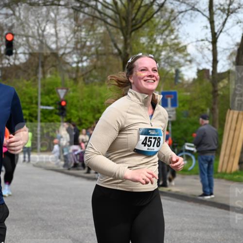 12.04.2026 - 45. Internationalen Wilhelmsburger Insellauf J. Mangold http://msf.ph/oto/9513858 12.04.2026 13:10:03 Ziel 2687, 5090, 5256, 4419, 5454, 5624, 5005, 3557, 3729, 3890, 5282, 2072, 5130, 3004, 2103, 5089, 2001, 4116, 2743, 3673, 4961, 3919, 3793, 3549, 5646, 5287, 4910, 4278, 4935, 4278, 4935, 2129, 2982, 2121, 2289, 4250, 5612, 3338, 3338, 5704, 4578, 4579, 4356, 3445, 3446, 4562, 3654, 3269, 4552, 3285, 3288, 5444, 5443, 5830, 5259, 3407, 3948, 3949, 4540, 2315 meine-sportfotos.de