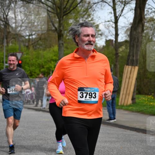 12.04.2026 - 45. Internationalen Wilhelmsburger Insellauf J. Mangold http://msf.ph/oto/9513871 12.04.2026 13:10:05 Ziel 5256, 4419, 5454, 5624, 5005, 3557, 3729, 3890, 5282, 2072, 5130, 3004, 2103, 5089, 2001, 4116, 2743, 3673, 4961, 3919, 3793, 3549, 5646, 5287, 4910, 4278, 4935, 2129, 2982, 2121, 2982, 2121, 2289, 4250, 5612, 3338, 5704, 4578, 4578, 4579, 4356, 3445, 3446, 4562, 3654, 3269, 4552, 3285, 3288, 5444, 5443, 5830, 5259, 3407, 3948, 3949, 4540, 2315, 5494, 4909 meine-sportfotos.de