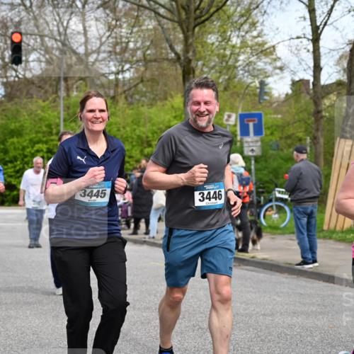 12.04.2026 - 45. Internationalen Wilhelmsburger Insellauf J. Mangold http://msf.ph/oto/9513878 12.04.2026 13:10:06 Ziel 4419, 5454, 5624, 5005, 3557, 3729, 3890, 5282, 2072, 5130, 3004, 2103, 5089, 2001, 4116, 2743, 3673, 4961, 3919, 3793, 3549, 5646, 5287, 4910, 4278, 4935, 2129, 2982, 2121, 2289, 4250, 5612, 3338, 5704, 4578, 4579, 4356, 3445, 3446, 4579, 4356, 3445, 3446, 4562, 3654, 3269, 4552, 3285, 3288, 5444, 5443, 5830, 5259, 3407, 3948, 3949, 4540, 2315, 5494, 4909 meine-sportfotos.de