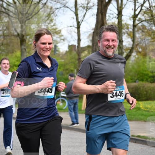 12.04.2026 - 45. Internationalen Wilhelmsburger Insellauf J. Mangold http://msf.ph/oto/9513888 12.04.2026 13:10:07 Ziel 5624, 5005, 3557, 3729, 3890, 5282, 2072, 5130, 3004, 2103, 5089, 2001, 4116, 2743, 3673, 4961, 3919, 3793, 3549, 5646, 5287, 4910, 4278, 4935, 2129, 2982, 2121, 2289, 4250, 5612, 3338, 5704, 4578, 4579, 4356, 3445, 3446, 4562, 3654, 3269, 4552, 4562, 3654, 3269, 4552, 3285, 3288, 5444, 5443, 5830, 5259, 3407, 3948, 3949, 4540, 2315, 5494, 4909, 5004 meine-sportfotos.de