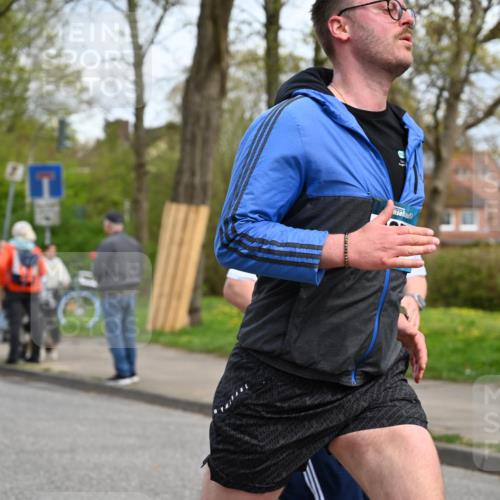 12.04.2026 - 45. Internationalen Wilhelmsburger Insellauf J. Mangold http://msf.ph/oto/9513896 12.04.2026 13:10:08 Ziel 3557, 3729, 3890, 5282, 2072, 5130, 3004, 2103, 5089, 2001, 4116, 2743, 3673, 4961, 3919, 3793, 3549, 5646, 5287, 4910, 4278, 4935, 2129, 2982, 2121, 2289, 4250, 5612, 3338, 5704, 4578, 4579, 4356, 3445, 3446, 4562, 3654, 3269, 4552, 3285, 3288, 3285, 3288, 5444, 5443, 5830, 5259, 3407, 3948, 3949, 4540, 2315, 5494, 4909, 5004 meine-sportfotos.de