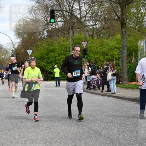 12.04.2026 - 45. Internationalen Wilhelmsburger Insellauf J. Mangold http://msf.ph/oto/9513922 12.04.2026 13:10:12 Ziel 3890, 5282, 2072, 5130, 3004, 2103, 5089, 2001, 4116, 2743, 3673, 4961, 3919, 3793, 3549, 5646, 5287, 4910, 4278, 4935, 2129, 2982, 2121, 2289, 4250, 5612, 3338, 5704, 4578, 4579, 4356, 3445, 3446, 4562, 3654, 3269, 4552, 3285, 3288, 5444, 5443, 5830, 5259, 5259, 3407, 3948, 3949, 4540, 2315, 5494, 4909, 5004, 4969, 5762, 4769, 4798, 4134, 4799 meine-sportfotos.de