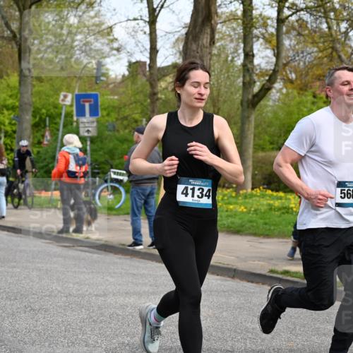 12.04.2026 - 45. Internationalen Wilhelmsburger Insellauf J. Mangold http://msf.ph/oto/9514102 12.04.2026 13:10:42 Ziel 4578, 4579, 4356, 3445, 3446, 4562, 3654, 3269, 4552, 3285, 3288, 5444, 5443, 5830, 5259, 3407, 3948, 3949, 4540, 2315, 5494, 4909, 5004, 4969, 5762, 4769, 4798, 4134, 4799, 5681, 2897, 3462, 5160, 5768, 3243, 4916, 3243, 4916, 5161, 3211, 5584, 4770, 5246, 2926, 2927, 5195, 4692, 5417, 5199, 2889, 2714, 4216, 4895, 3932, 2114, 2519, 2113, 2076, 4106, 3247, 5180, 3101 meine-sportfotos.de