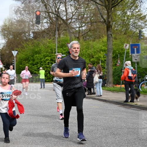 12.04.2026 - 45. Internationalen Wilhelmsburger Insellauf J. Mangold http://msf.ph/oto/9514132 12.04.2026 13:10:46 Ziel 5444, 5443, 5830, 5259, 3407, 3948, 3949, 4540, 2315, 5494, 4909, 5004, 4969, 5762, 4769, 4798, 4134, 4799, 5681, 2897, 3462, 5160, 5768, 3243, 4916, 5161, 3211, 5584, 4770, 5246, 5246, 2926, 2927, 5195, 4692, 5417, 5199, 2889, 2714, 4216, 4895, 3932, 2114, 2519, 2113, 2113, 2076, 4106, 3247, 5180, 3101, 3734, 4796 meine-sportfotos.de