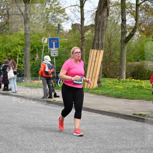 12.04.2026 - 45. Internationalen Wilhelmsburger Insellauf J. Mangold http://msf.ph/oto/9514176 12.04.2026 13:11:04 Ziel 2897, 3462, 5160, 5768, 3243, 4916, 5161, 3211, 5584, 4770, 5246, 2926, 2927, 5195, 4692, 5417, 5199, 2889, 2714, 4216, 4895, 3932, 2114, 2519, 2113, 2076, 4106, 3247, 5180, 5180, 3101, 3734, 4796, 2461, 4810, 3994, 4558, 3573, 3573, 4427, 2844, 3115, 4726, 4051, 2827, 2825, 4985, 4193, 3643, 5525, 5403, 2084, 5772, 3733 meine-sportfotos.de