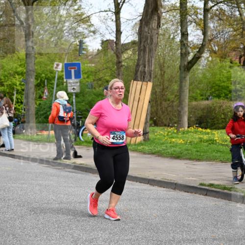 12.04.2026 - 45. Internationalen Wilhelmsburger Insellauf J. Mangold http://msf.ph/oto/9514177 12.04.2026 13:11:04 Ziel 2897, 3462, 5160, 5768, 3243, 4916, 5161, 3211, 5584, 4770, 5246, 2926, 2927, 5195, 4692, 5417, 5199, 2889, 2714, 4216, 4895, 3932, 2114, 2519, 2113, 2076, 4106, 3247, 5180, 5180, 3101, 3734, 4796, 2461, 4810, 3994, 4558, 3573, 3573, 4427, 2844, 3115, 4726, 4051, 2827, 2825, 4985, 4193, 3643, 5525, 5403, 2084, 5772, 3733 meine-sportfotos.de