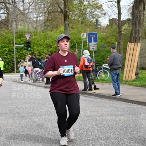 12.04.2026 - 45. Internationalen Wilhelmsburger Insellauf J. Mangold http://msf.ph/oto/9514185 12.04.2026 13:11:05 Ziel 5160, 5768, 3243, 4916, 5161, 3211, 5584, 4770, 5246, 2926, 2927, 5195, 4692, 5417, 5199, 2889, 2714, 4216, 4895, 3932, 2114, 2519, 2113, 2076, 4106, 3247, 5180, 3101, 3734, 4796, 2461, 4810, 3994, 4558, 3573, 4427, 2844, 4427, 2844, 3115, 4726, 4051, 2827, 2825, 4985, 4193, 3643, 5525, 5403, 2084, 5772, 3733 meine-sportfotos.de