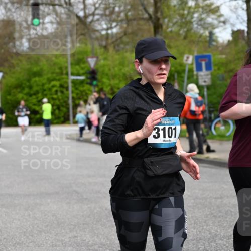 12.04.2026 - 45. Internationalen Wilhelmsburger Insellauf J. Mangold http://msf.ph/oto/9514191 12.04.2026 13:11:06 Ziel 5768, 3243, 4916, 5161, 3211, 5584, 4770, 5246, 2926, 2927, 5195, 4692, 5417, 5199, 2889, 2714, 4216, 4895, 3932, 2114, 2519, 2113, 2076, 4106, 3247, 5180, 3101, 3101, 3734, 4796, 2461, 4810, 3994, 4558, 3573, 4427, 2844, 3115, 4726, 4051, 2827, 2825, 4985, 4193, 3643, 5525, 5403, 2084, 5772, 3733 meine-sportfotos.de
