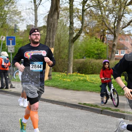 12.04.2026 - 45. Internationalen Wilhelmsburger Insellauf J. Mangold http://msf.ph/oto/9514224 12.04.2026 13:11:13 Ziel 2926, 2927, 5195, 4692, 5417, 5199, 2889, 2714, 4216, 4895, 3932, 2114, 2519, 2113, 2076, 4106, 3247, 5180, 3101, 3734, 4796, 2461, 4810, 2461, 4810, 3994, 4558, 3573, 4427, 2844, 3115, 4726, 4051, 2827, 2825, 4985, 4193, 3643, 5525, 5403, 3643, 5525, 5403, 2084, 5772, 3733, 4730, 3969, 3055, 4664, 2396, 3079, 3138 meine-sportfotos.de
