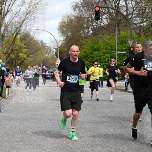 12.04.2026 - 45. Internationalen Wilhelmsburger Insellauf J. Mangold http://msf.ph/oto/9514250 12.04.2026 13:11:19 Ziel 4216, 4895, 3932, 2114, 2519, 2113, 2076, 4106, 3247, 5180, 3101, 3734, 4796, 2461, 4810, 3994, 4558, 3573, 4427, 2844, 3115, 4726, 4051, 3115, 4726, 4051, 2827, 2825, 4985, 4193, 3643, 5525, 5403, 2084, 5772, 3733, 4730, 3969, 4730, 3969, 3055, 4664, 2396, 3079, 3138, 5402, 2136, 4683, 5640, 4480 meine-sportfotos.de