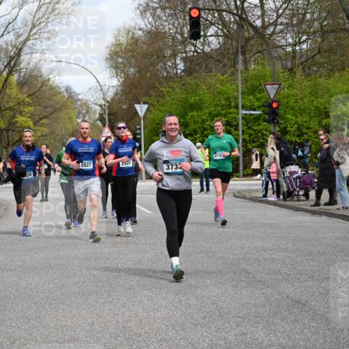 12.04.2026 - 45. Internationalen Wilhelmsburger Insellauf J. Mangold http://msf.ph/oto/9514279 12.04.2026 13:11:25 Ziel 2076, 4106, 3247, 5180, 3101, 3734, 4796, 2461, 4810, 3994, 4558, 3573, 4427, 2844, 3115, 4726, 4051, 2827, 2825, 4985, 4193, 3643, 5525, 5403, 3643, 5525, 5403, 2084, 5772, 3733, 4730, 3969, 3055, 4664, 2396, 3079, 3138, 3138, 5402, 2136, 4683, 5640, 4480, 4987, 2445, 4930, 2024, 4328 meine-sportfotos.de