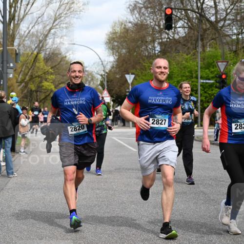 12.04.2026 - 45. Internationalen Wilhelmsburger Insellauf J. Mangold http://msf.ph/oto/9514304 12.04.2026 13:11:27 Ziel 2076, 4106, 3247, 5180, 3101, 3734, 4796, 2461, 4810, 3994, 4558, 3573, 4427, 2844, 3115, 4726, 4051, 2827, 2825, 4985, 4193, 3643, 5525, 5403, 2084, 5772, 3733, 3733, 4730, 3969, 3055, 4664, 2396, 3079, 3138, 5402, 2136, 2136, 4683, 5640, 4480, 4987, 2445, 4930, 2024, 4328, 4276, 5031 meine-sportfotos.de