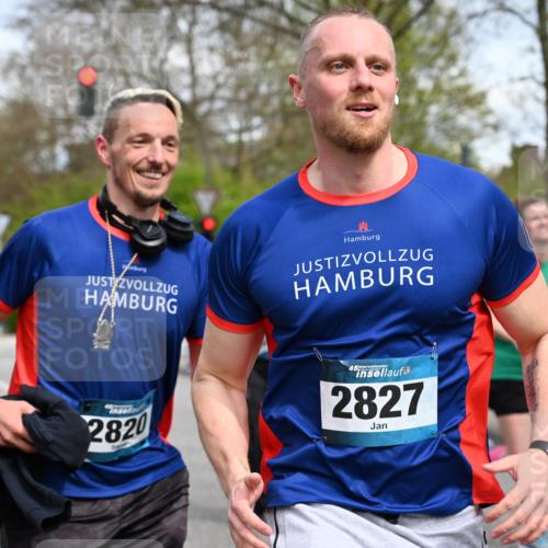 12.04.2026 - 45. Internationalen Wilhelmsburger Insellauf J. Mangold http://msf.ph/oto/9514318 12.04.2026 13:11:28 Ziel 3247, 5180, 3101, 3734, 4796, 2461, 4810, 3994, 4558, 3573, 4427, 2844, 3115, 4726, 4051, 2827, 2825, 4985, 4193, 3643, 5525, 5403, 2084, 5772, 3733, 4730, 3969, 3055, 4664, 2396, 3079, 3138, 5402, 2136, 4683, 4683, 5640, 4480, 4987, 2445, 4930, 2024, 4328, 4276, 5031, 4532, 2742 meine-sportfotos.de