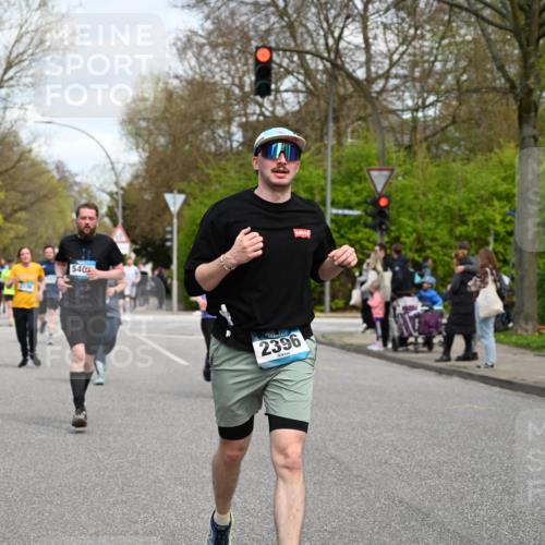 12.04.2026 - 45. Internationalen Wilhelmsburger Insellauf J. Mangold http://msf.ph/oto/9514364 12.04.2026 13:11:35 Ziel 4796, 2461, 4810, 3994, 4558, 3573, 4427, 2844, 3115, 4726, 4051, 2827, 2825, 4985, 4193, 3643, 5525, 5403, 2084, 5772, 3733, 4730, 3969, 3055, 4664, 2396, 3079, 2396, 3079, 3138, 5402, 2136, 4683, 5640, 4480, 4987, 2445, 4930, 2024, 2024, 4328, 4276, 5031, 4532, 2742, 5437 meine-sportfotos.de