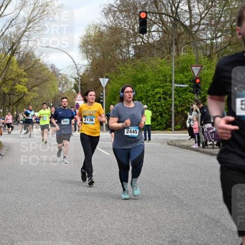 12.04.2026 - 45. Internationalen Wilhelmsburger Insellauf J. Mangold http://msf.ph/oto/9514386 12.04.2026 13:11:38 Ziel 2461, 4810, 3994, 4558, 3573, 4427, 2844, 3115, 4726, 4051, 2827, 2825, 4985, 4193, 3643, 5525, 5403, 2084, 5772, 3733, 4730, 3969, 3055, 4664, 2396, 3079, 3138, 5402, 5402, 2136, 4683, 5640, 4480, 4987, 2445, 4930, 2024, 4328, 4276, 5031, 4532, 2742, 5437, 4847, 4846 meine-sportfotos.de