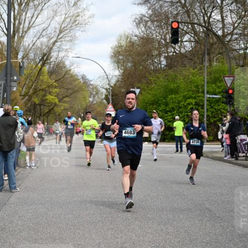12.04.2026 - 45. Internationalen Wilhelmsburger Insellauf J. Mangold http://msf.ph/oto/9514404 12.04.2026 13:11:40 Ziel 4558, 3573, 4427, 2844, 3115, 4726, 4051, 2827, 2825, 4985, 4193, 3643, 5525, 5403, 2084, 5772, 3733, 4730, 3969, 3055, 4664, 2396, 3079, 3138, 5402, 2136, 4683, 4683, 5640, 4480, 4987, 2445, 4930, 2024, 4328, 4276, 5031, 4532, 2742, 4532, 2742, 5437, 4847, 4846 meine-sportfotos.de