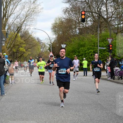12.04.2026 - 45. Internationalen Wilhelmsburger Insellauf J. Mangold http://msf.ph/oto/9514406 12.04.2026 13:11:40 Ziel 4558, 3573, 4427, 2844, 3115, 4726, 4051, 2827, 2825, 4985, 4193, 3643, 5525, 5403, 2084, 5772, 3733, 4730, 3969, 3055, 4664, 2396, 3079, 3138, 5402, 2136, 4683, 4683, 5640, 4480, 4987, 2445, 4930, 2024, 4328, 4276, 5031, 4532, 2742, 4532, 2742, 5437, 4847, 4846 meine-sportfotos.de