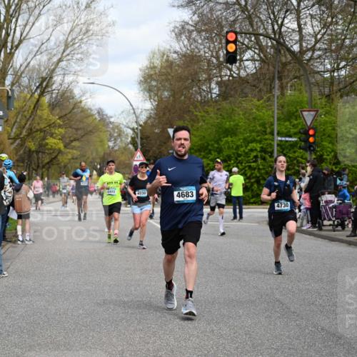 12.04.2026 - 45. Internationalen Wilhelmsburger Insellauf J. Mangold http://msf.ph/oto/9514408 12.04.2026 13:11:40 Ziel 4558, 3573, 4427, 2844, 3115, 4726, 4051, 2827, 2825, 4985, 4193, 3643, 5525, 5403, 2084, 5772, 3733, 4730, 3969, 3055, 4664, 2396, 3079, 3138, 5402, 2136, 4683, 4683, 5640, 4480, 4987, 2445, 4930, 2024, 4328, 4276, 5031, 4532, 2742, 4532, 2742, 5437, 4847, 4846 meine-sportfotos.de
