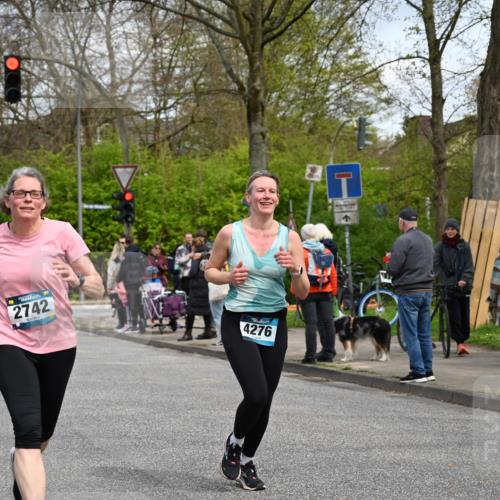 12.04.2026 - 45. Internationalen Wilhelmsburger Insellauf J. Mangold http://msf.ph/oto/9514512 12.04.2026 13:11:59 Ziel 2396, 3079, 3138, 5402, 2136, 4683, 5640, 4480, 4987, 2445, 4930, 2024, 4328, 4276, 5031, 4532, 2742, 5437, 4847, 4846, 4850, 4550, 3914, 2545, 3352, 2545, 3352, 3348, 5750, 5855, 2280 meine-sportfotos.de